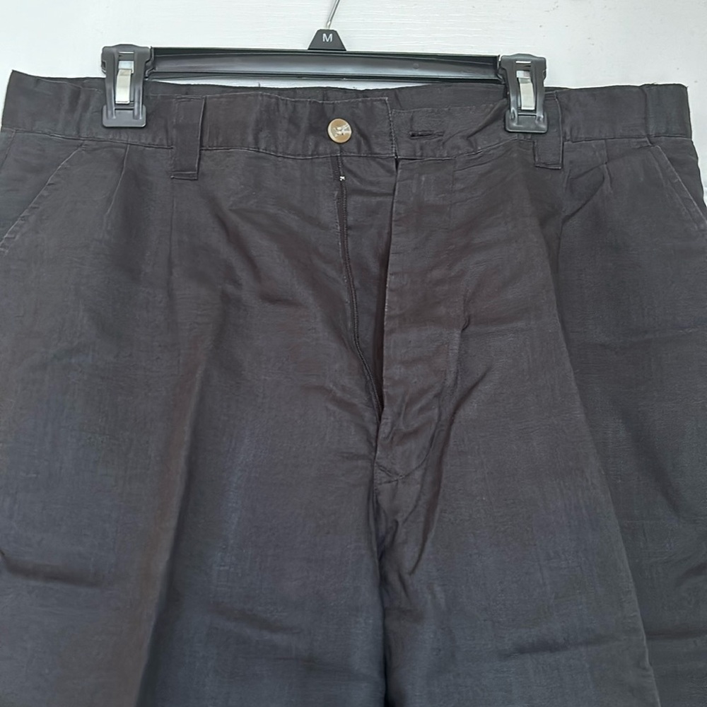 BLNY black men’s linen top and slacks.